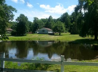 15 Barrett Ln, Milan, NY 12571