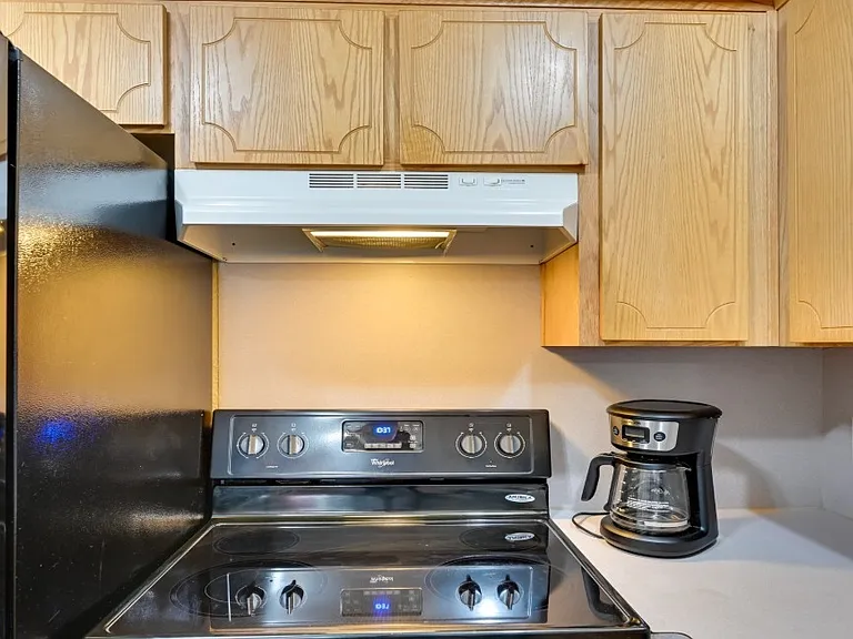 4203 Deek Dr #B — Photo 11