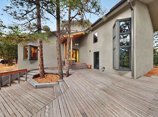 197 Overlook Rd, Santa Fe, NM 87505