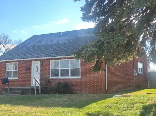 1101 W 21st St, Rock Falls, IL 61071