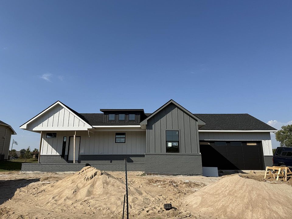 1st image of 5109 N Colonial Ave