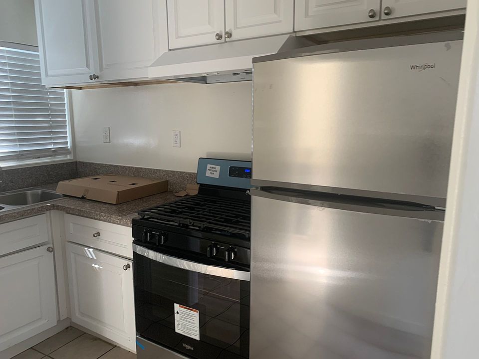 1st image of 5310 Carpinteria Ave #6
