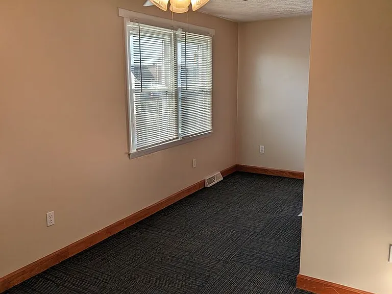 318 West College Ave — Photo 10