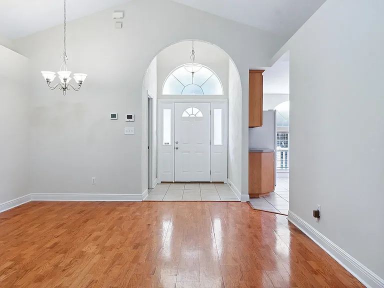 3452 Barnstaple Dr — Photo 17