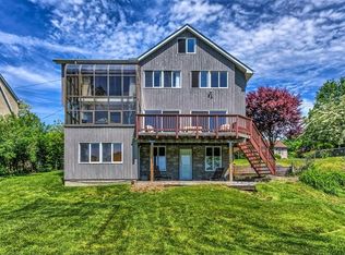 32 Deane Pl, Larchmont, NY 10538