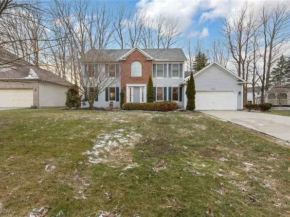 340 Woodbridge Gln, Richmond Heights, OH 44143