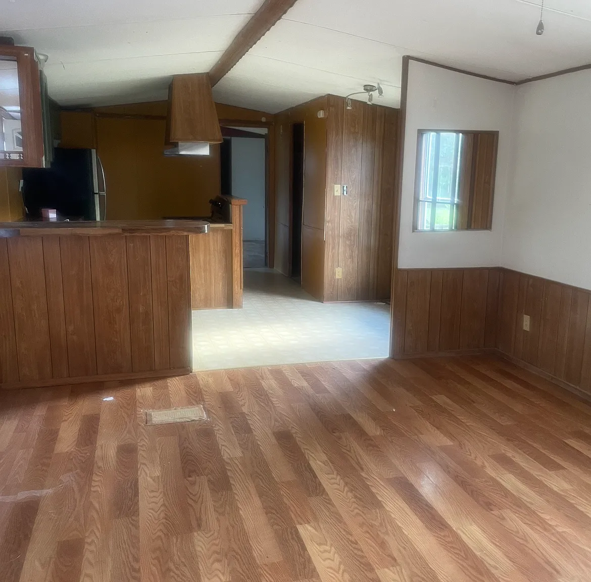 3 bed, $850 — Photo 4