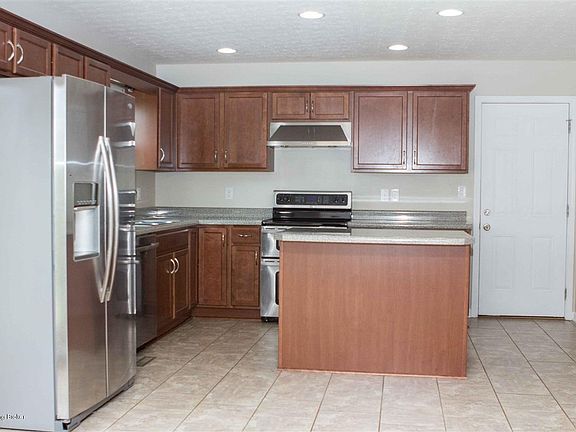 5th image of 307 Brushy Fork Dr