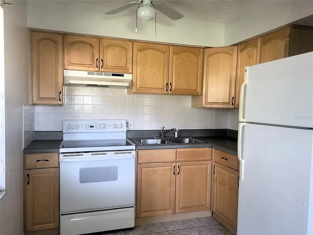 2 bed, 2.0 bath, 891 sqft, $1,500 — Photo 4