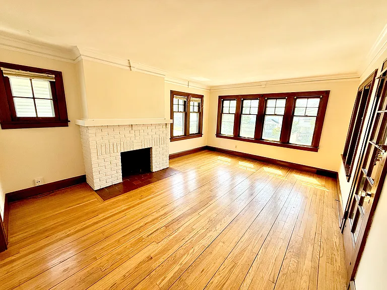 2171 Lincoln Ave #UP — Photo 5