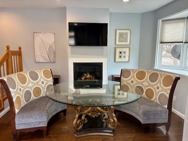 251 Southside Dr — Photo 2