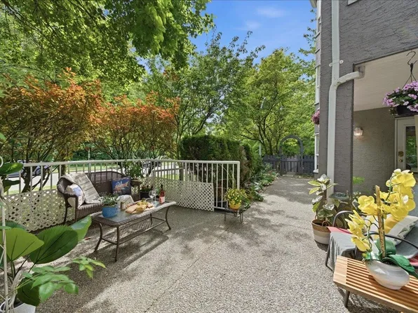 2620 Jane St #109, Pt Coquitlam, BC V3C 6J3