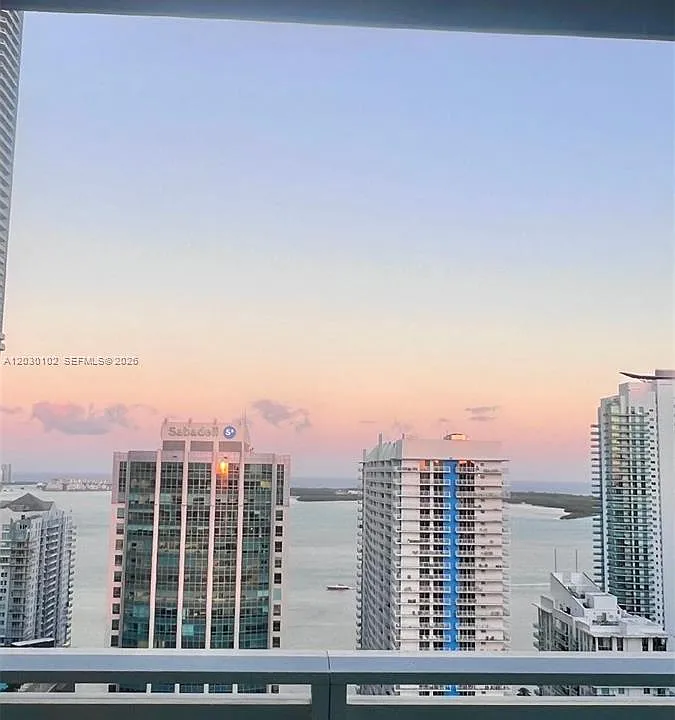 1080 Brickell Ave #3600