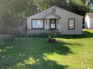 1607 Airport Rd, Urbana, IL 61802