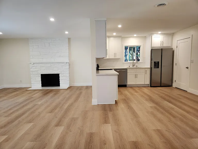 2270 Yucca St — Photo 7