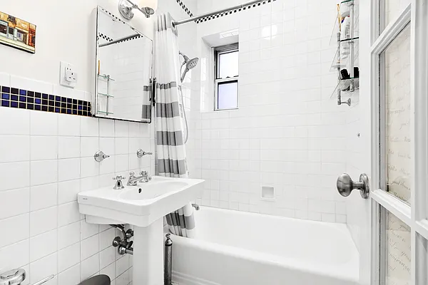 Sold by Keller Williams NYC | media 5