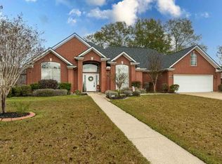 7660 Boardwalk, Lumberton, TX 77657