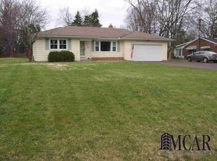 6620 Tennyson Dr, Ottawa Lake, MI 49267