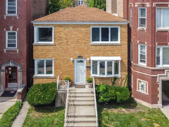 8042 S Eberhart Ave, Chicago, IL 60619