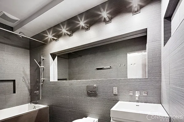 Rented by City Connections Realty | media 11