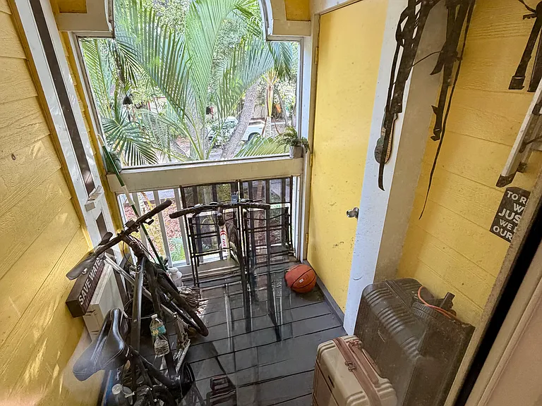 3002 W Cleveland St #C6 — Photo 3