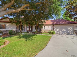 1884 N Ravenwood Poin, Hernando, FL 34442