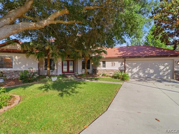 1884 N Ravenwood Pt, Hernando, FL 34442