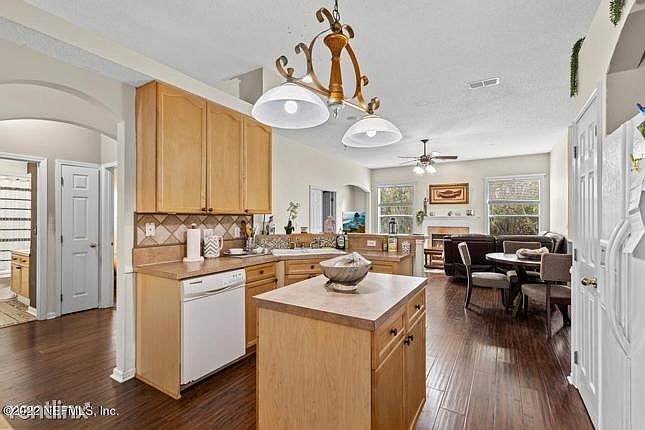 1st image of 4593R Cape Elizabeth Ct E
