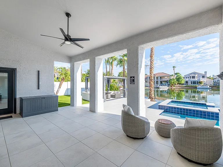 1710 E Queen Palm Dr — Photo 60