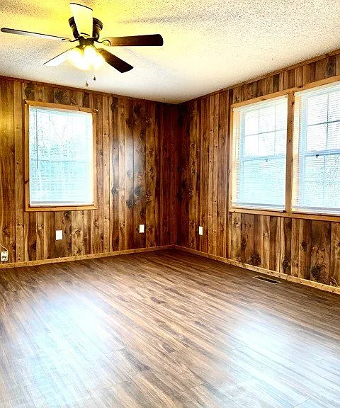 3441 Lylewood Rd — Photo 3