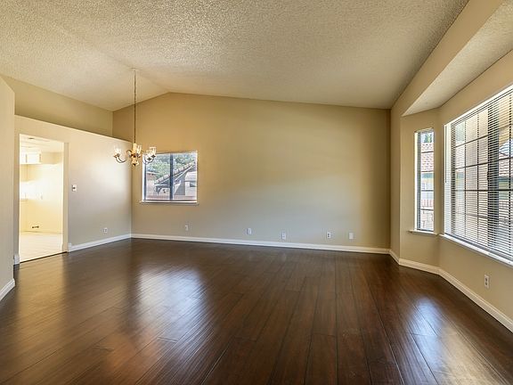 4th image of 4831 Paseo Fortuna