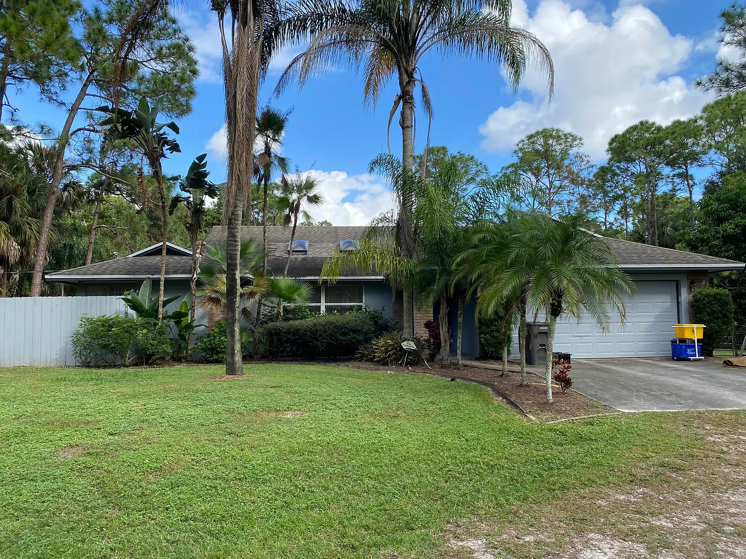 3 bed, 2.0 bath, 1775 sqft, $5,000 — Photo 1