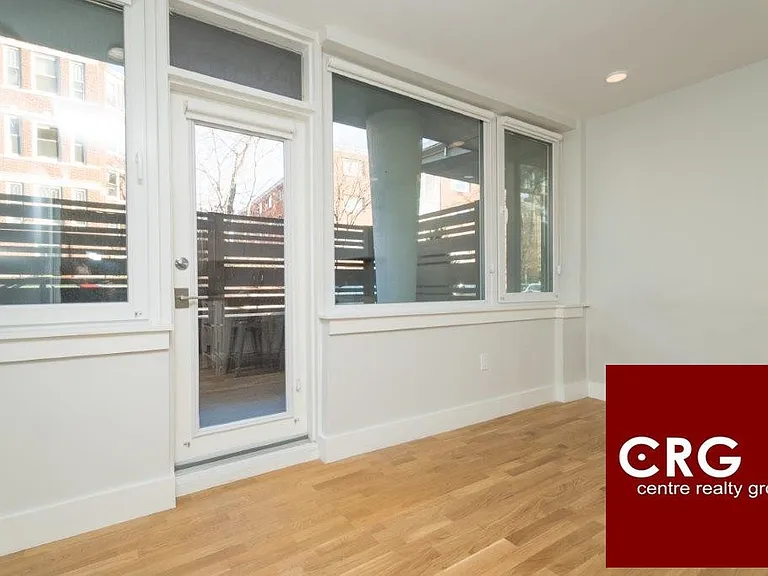 334 Harvard St #C1D — Photo 14