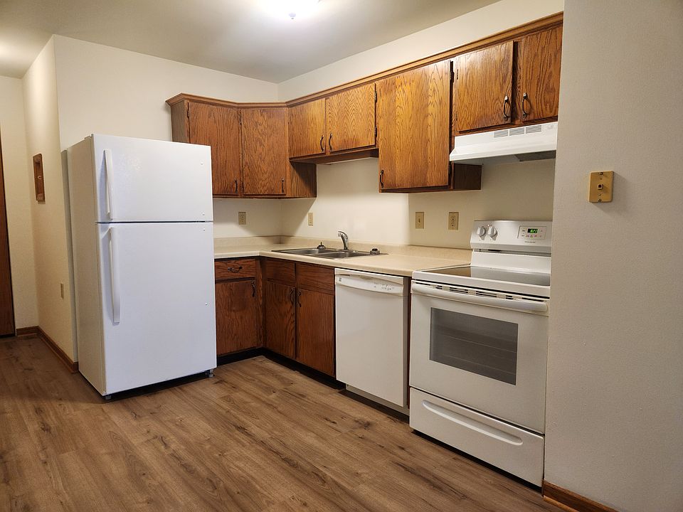 2nd image of 157 W 3rd St #405