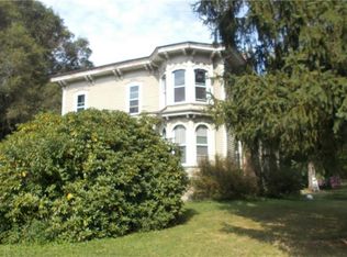 176 S Main St, Springboro, PA 16435