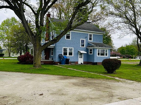 2nd image of 3220 Brown Rd