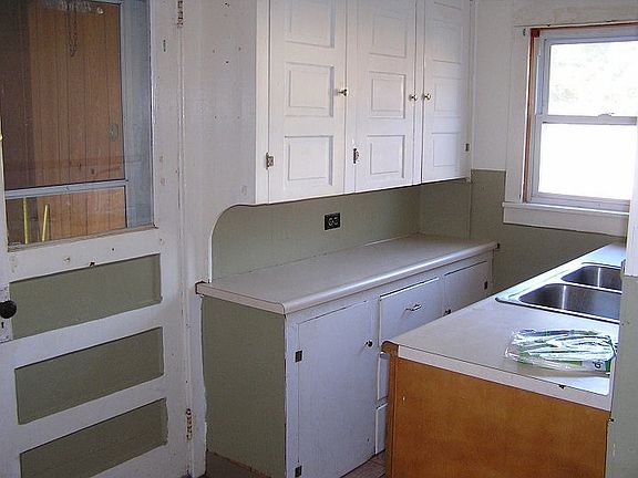 5th image of 13 Ely St