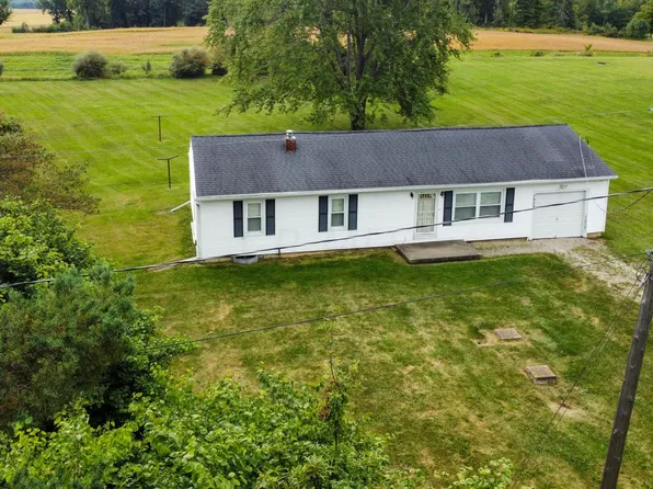 7909 Anker Dr, Galion, OH 44833