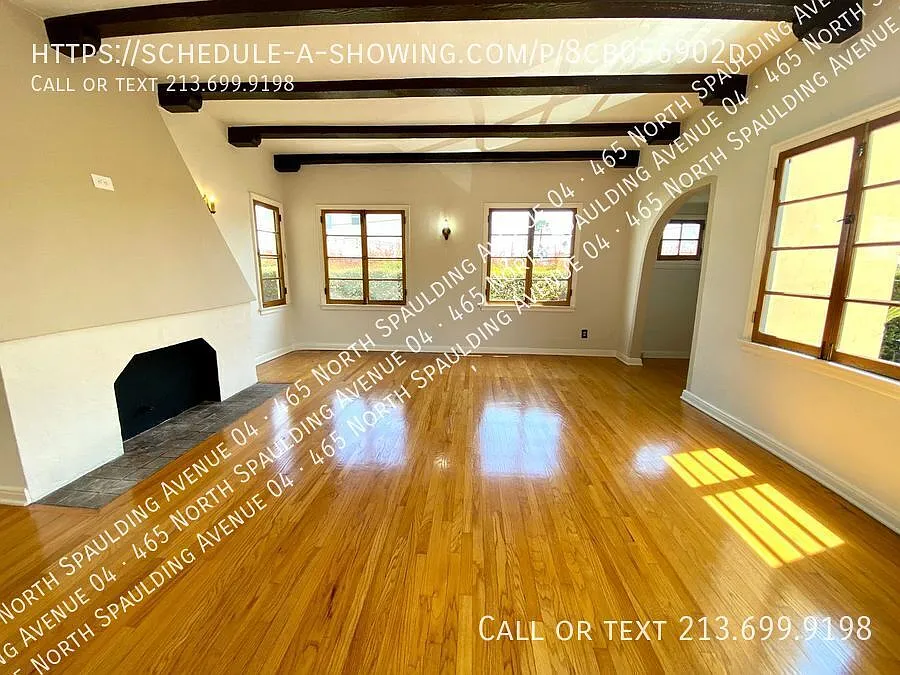 No Security Deposit & 1st Month Is Free- Probably The Largest 1bed Room In la-Old World Charm — Photo 1