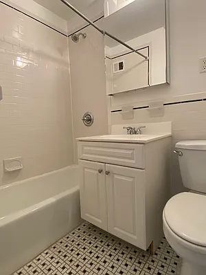 Rented by Corcoran | media 9