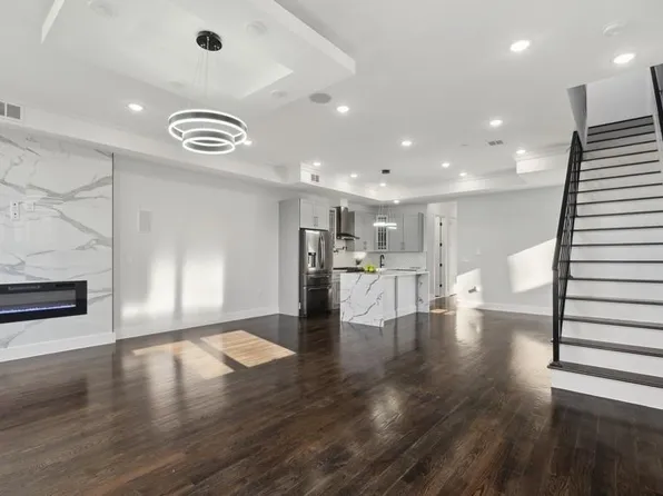 122 Terrace Avenue image 4 of 37