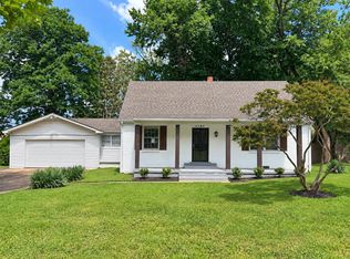 4080 E Whitehaven Park Cir, Memphis, TN 38116