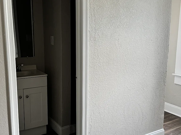 1207 Ohio St #B — Photo 25