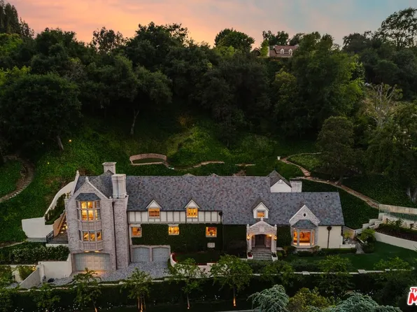 10950 Bellagio Rd, Los Angeles, CA 90077