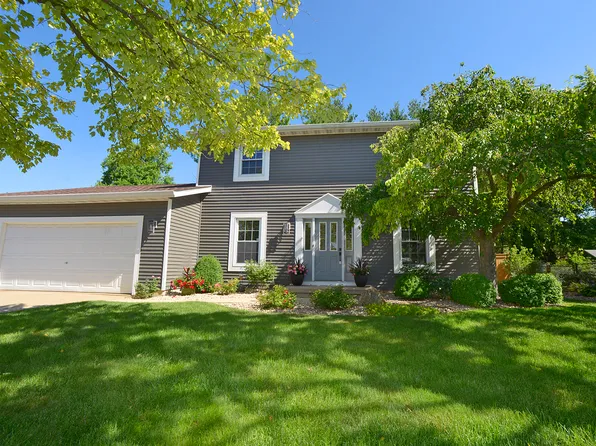 1410 Sioux Dr, Ottawa, IL 61350