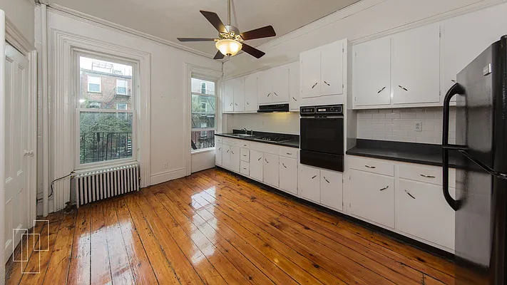 Rented by Garfield Realty  | media 9