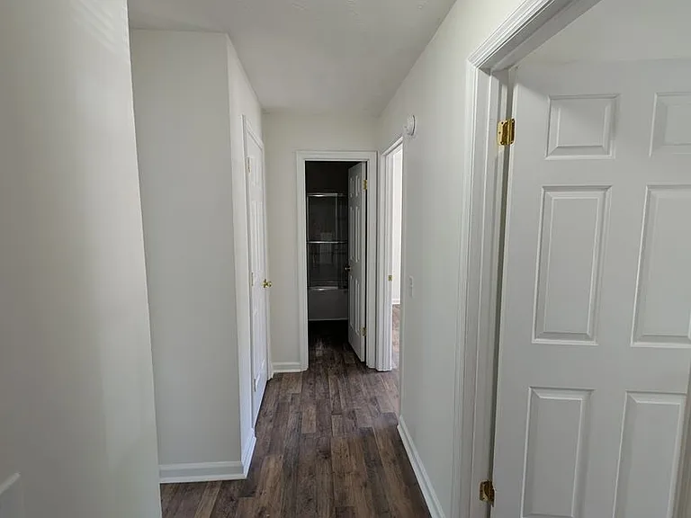 1060 Sandy Springs Rd NW — Photo 16