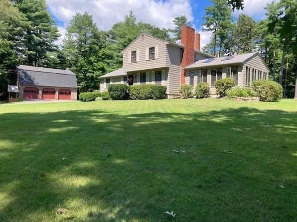 151 River St, Middleton, MA 01949