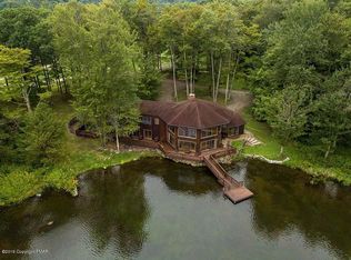 116 Secret Eagle Dr, Newfoundland, PA 18445