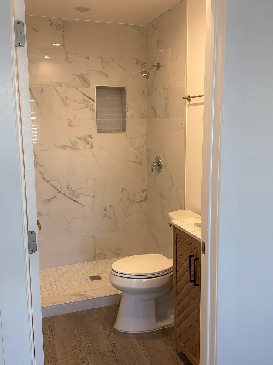 Building Photo - 5334 Cleon Ave #3